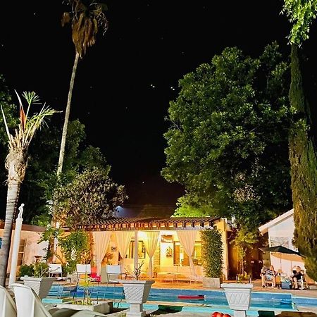 La Casita Inn Bustamante Exterior photo